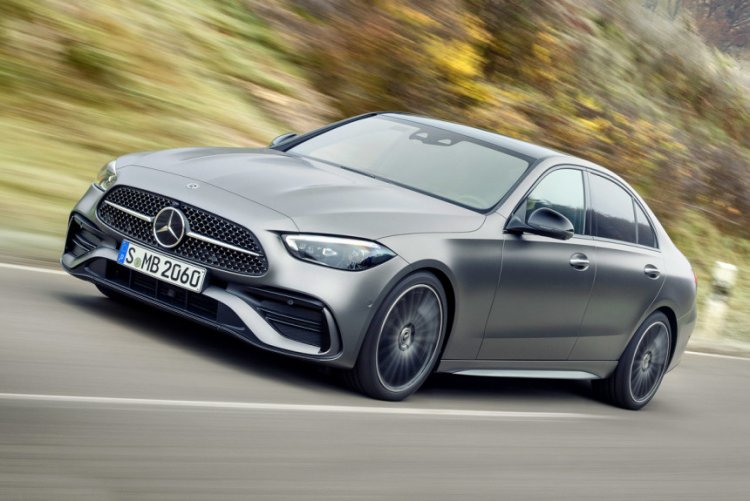 15 Magnificent Facts about Mercedes Benz
