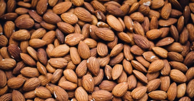 10 Nutty Facts about Almonds