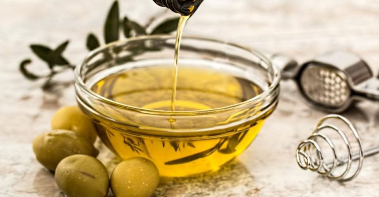 12 Nutrition Facts about Olive Oil