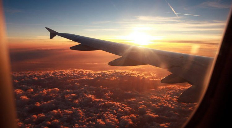 Why are airplane windows round?